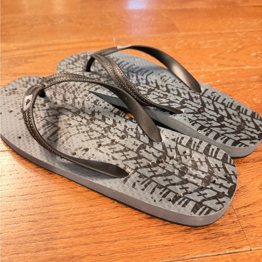 Stylish Black and Gray Flip-Flops